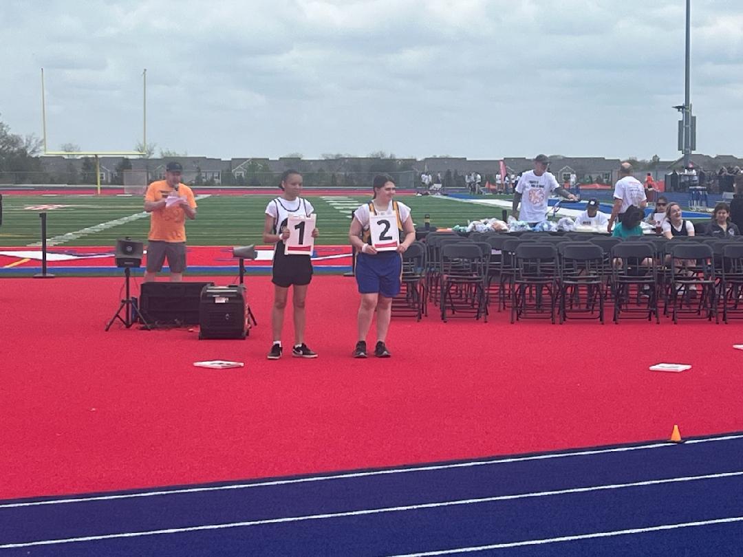 D99 SO Track & Field tweet media