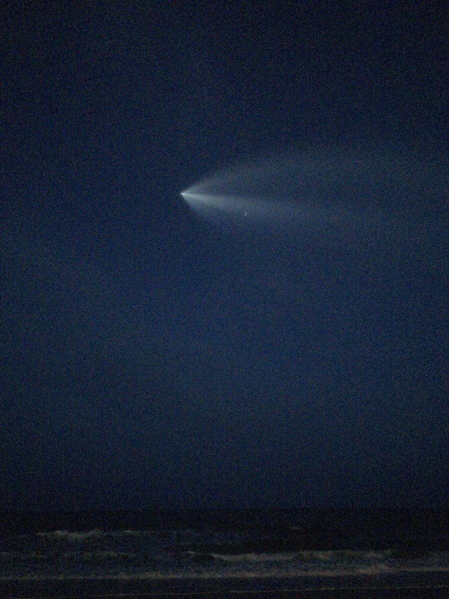 annasmills's tweet photo. @wxbrad Falcon 9 in SC https://t.co/C7v3IKREo2