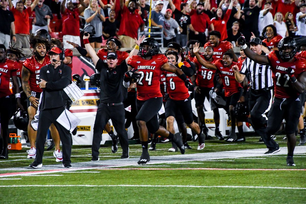 The expectation is that former Louisville standout linebacker Jaylin Alderman is going to transfer to Miami, a source tells @247Sports. Posted 62 tackles and seven tackles for loss at Louisville last season. 247sports.com/college/miami/…