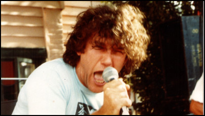 Jimmy Barnes (Cold Chisel...) was born on the 28th of April 1956 in Glasgow, Scotland australianmusicdatabase.com/people/jimmy-b…