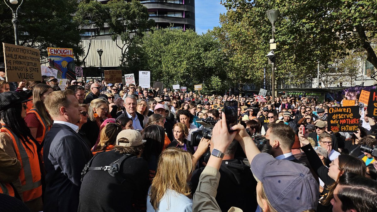 Crowds in Melbourne. #EnoughIsEnough