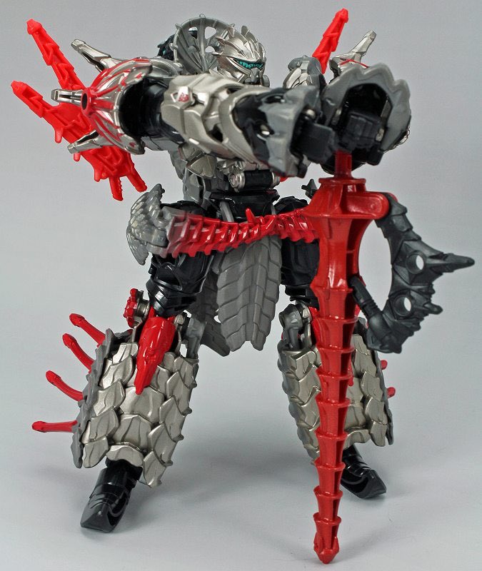 Ishikawa_sunday's tweet image. 武器ではなくガワとはいえ、ここまで変形を軟質に委ねたアイテムはないんじゃなかろうか
嫌いじゃないけど