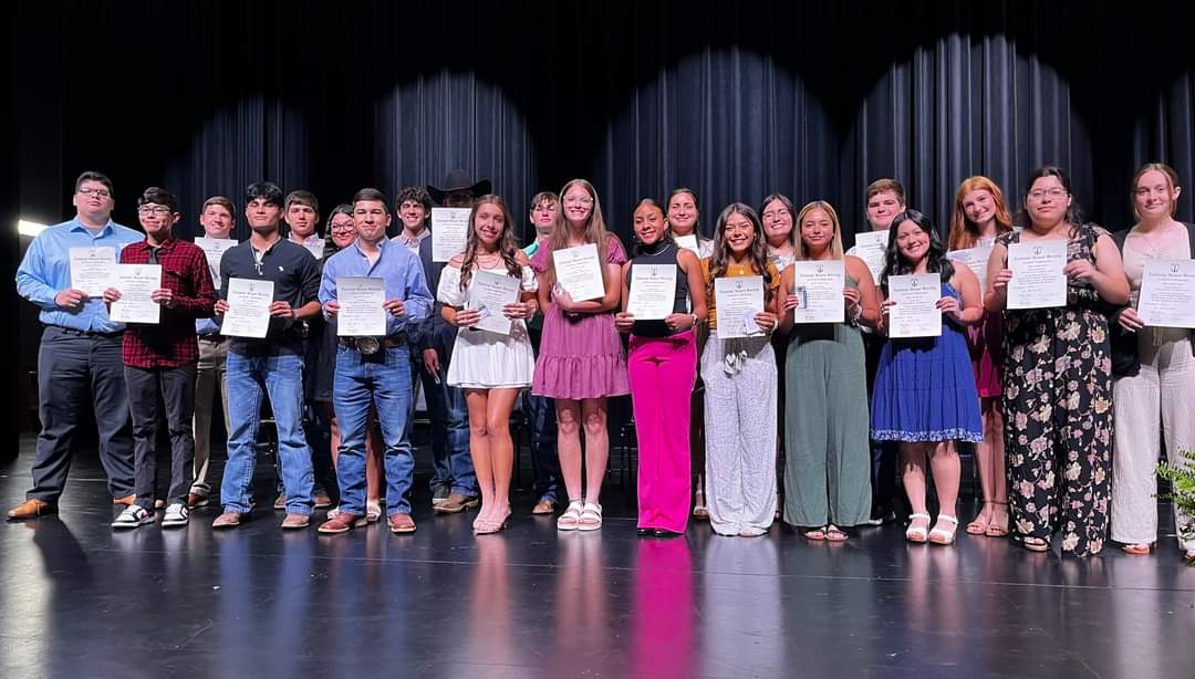 Karnes City Volleyball tweet media