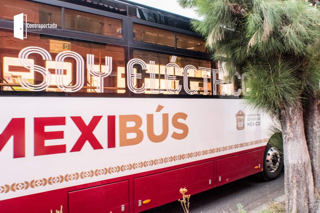 Esta es la unidad del #Mexibus que se encuentra haciendo pruebas en #Toluca, la unidad corresponde a una ruta de Ecatepec y podría ser parte del proyecto que contempla la creación de 4 corredores intermodales en la capital mexiquense.