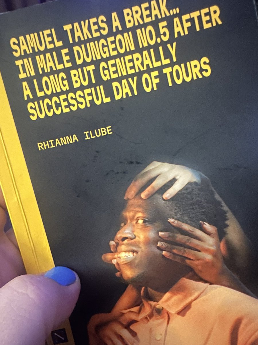 For #APlayADay, @rhianna_ilube’s harrowing, shocking and necessary #SamuelTakesABreak. It’s jaw-dropping & eye-opening, with one killer role for a young black male actor. This one isn’t EASY theatre - but it’s WORTHWHILE theatre. Loved it. pub @NickHernBooks (yay, fam!) 🎭