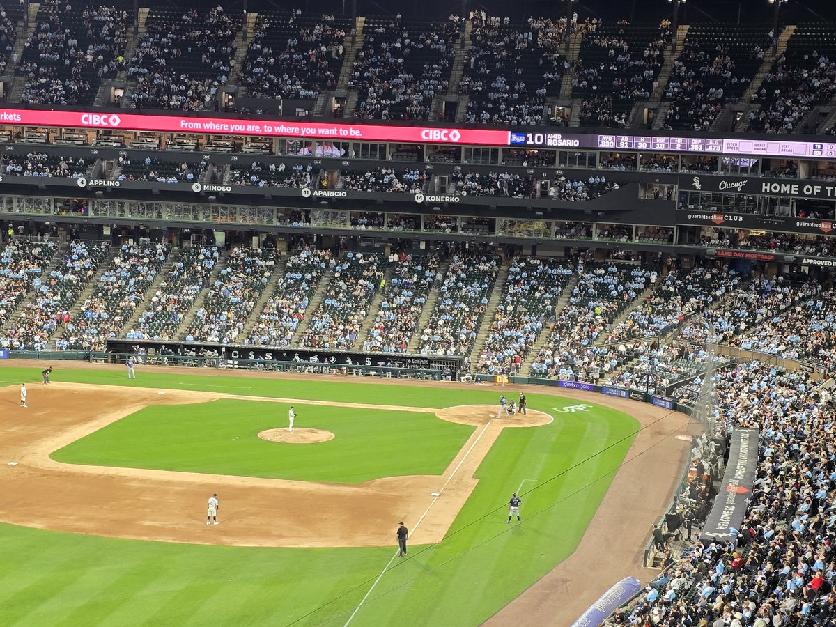 We're at the @whitesox game discussing the weekend's action, power rankings, and championship season, which kicks off next week. Did ya'll see us throw out the first pitch, great because we didn't? #ILForever