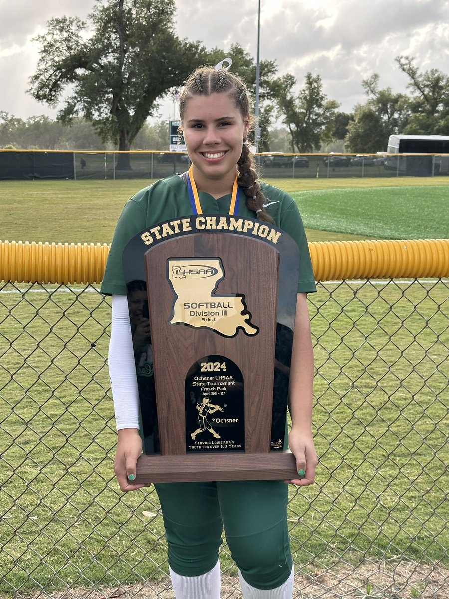 We fought hard and left everything out on the field! So proud of team 20!!💚💛 BACK-2-BACK-2-BACK-2-BACK STATE CHAMPS! 💍💍💍💍 #4peat

GOD IS SO GOOD!🙌🏽