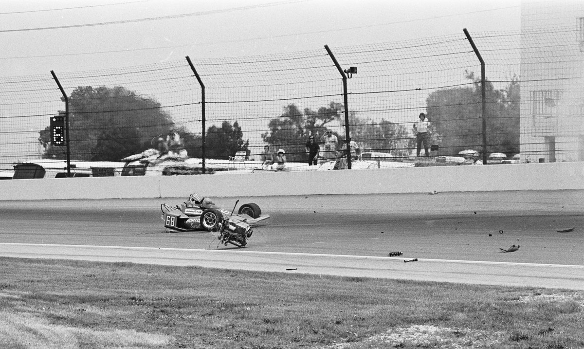 Thankfully Tom Sneva basically walked away form this 1975 accident at the #Indy500.... Because Tom did, let's play a game - write three things YOU see in this photo- I'll start.... 1. A Pacer Light 2. An empty lawn chair 3. A dandelion Your turn.....⤵️