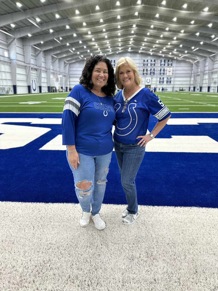 mpageteach's tweet image. Congrats to two more members of our tailgate group @BoilerHall @linda6161 for being selected to Colts Hall of Fans! We have the best group of dedicated @Colts fans right @johnson_maren @connermrs? We LOVE our team! 📸 @_BarbHall