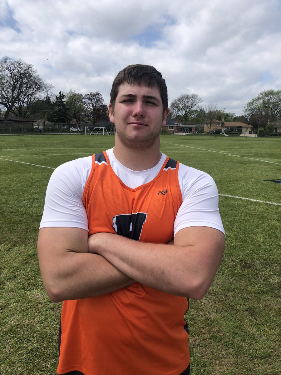 Congrats to Will Nolan for setting both a meet and school record at the Wanner Track & Field Invitational today. Will threw 19.26m or 63’2.5 to shatter the previous record. He currently ranks 2nd in class 3A.@HerseyHuskies