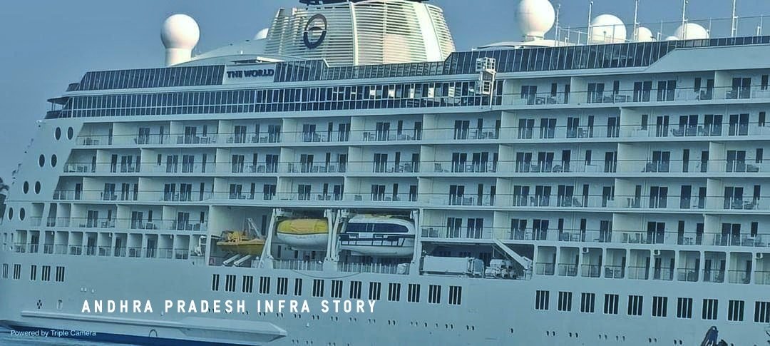 🔸Largest Residential Yacht “The World” Arrived At Vizag Cruise Terminal 🛳️ 🔹World, the largest privately owned residential mega yacht arrived in Visakhapatnam - its first foray to the Port City - on a two-day visit on April 28 ▫️The sojourn is part of The World's 2024 journey…