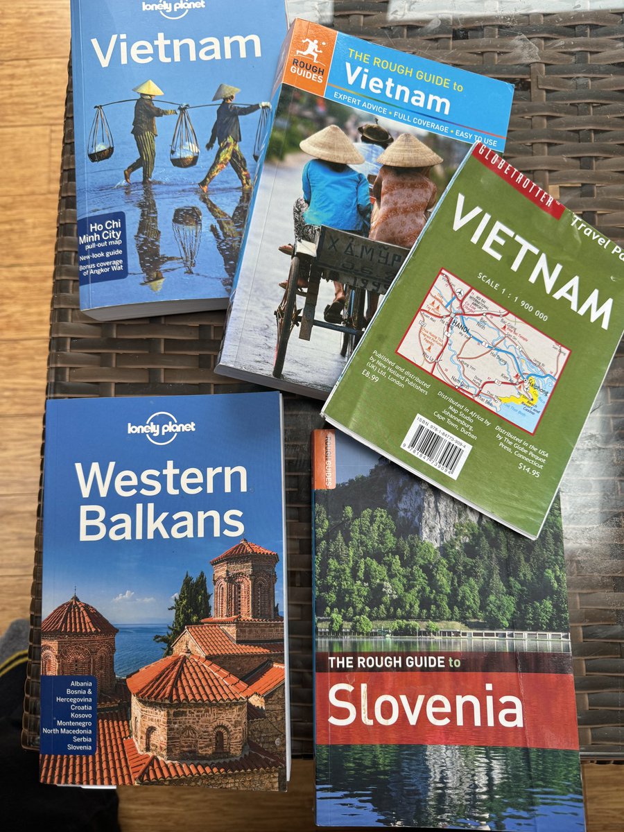 Up early so I can enjoy a full Sunday morning with @RoughGuides and @lonelyplanet planning our next trips close to home and far away.