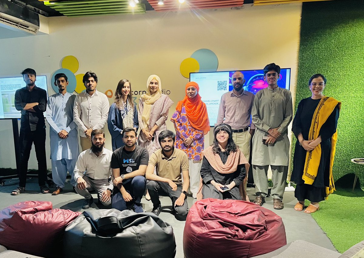 Chaap_Global's tweet image. THIRD AND THE FINAL ONE FOR NFT NEXUS: Tri-City Unveil. 

Lahore: The cultural hub!

Really quite a FINALE! All thanks to the amazing team of @web3pak 🙌🏼🫡

What an awesome team and such a full experience. 

An event by @Chaap_Global in collaboration with @60SIFF