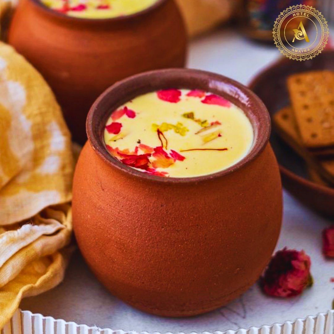 Delight in the exquisite taste of Thandai, a cherished Indian beverage blending aromatic spices and nuts. Taste tradition. 🥛✨

@hotelamayrajaipur

#thandai #summerdrinks #refreshingdrinks #traditional #thandaidelight #amayraspecial #summervibes #jaipurcity
