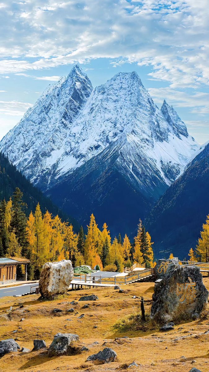 Mount Siguniang  is located in southwestern China’s Sichuan province. Local legend says that the mountain god’s four beautiful daughters defeated the devil and turned into four snow mountains to guard the local people .