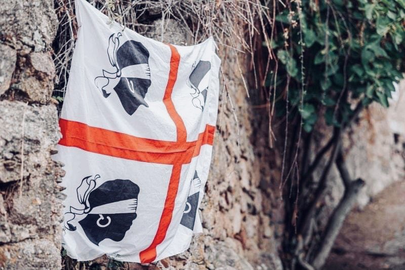 WouterPatho's tweet image. Op 28 april viert Sardinië “Sa die de sa Sardigna”, een prachtige dag ☀️