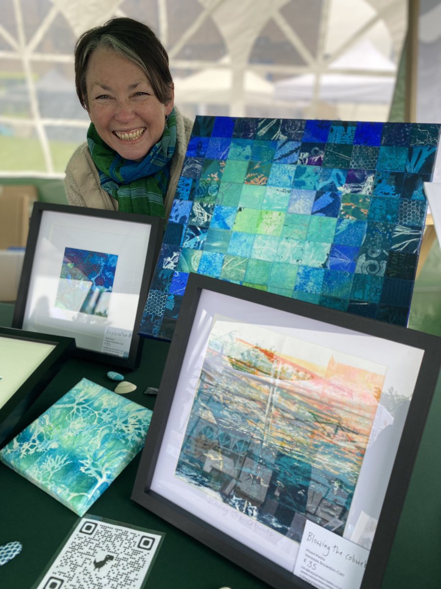 Our 2nd Arts Market at @tauntonmarket was on the grass area of Castle Green. Huge thanks to Michelle for this collaboration & to all who visited the artists to see their incredible artwork. #creativecommunity #tauntonsomerset #artmarket #tauntonart #gocreatetaunton #artists