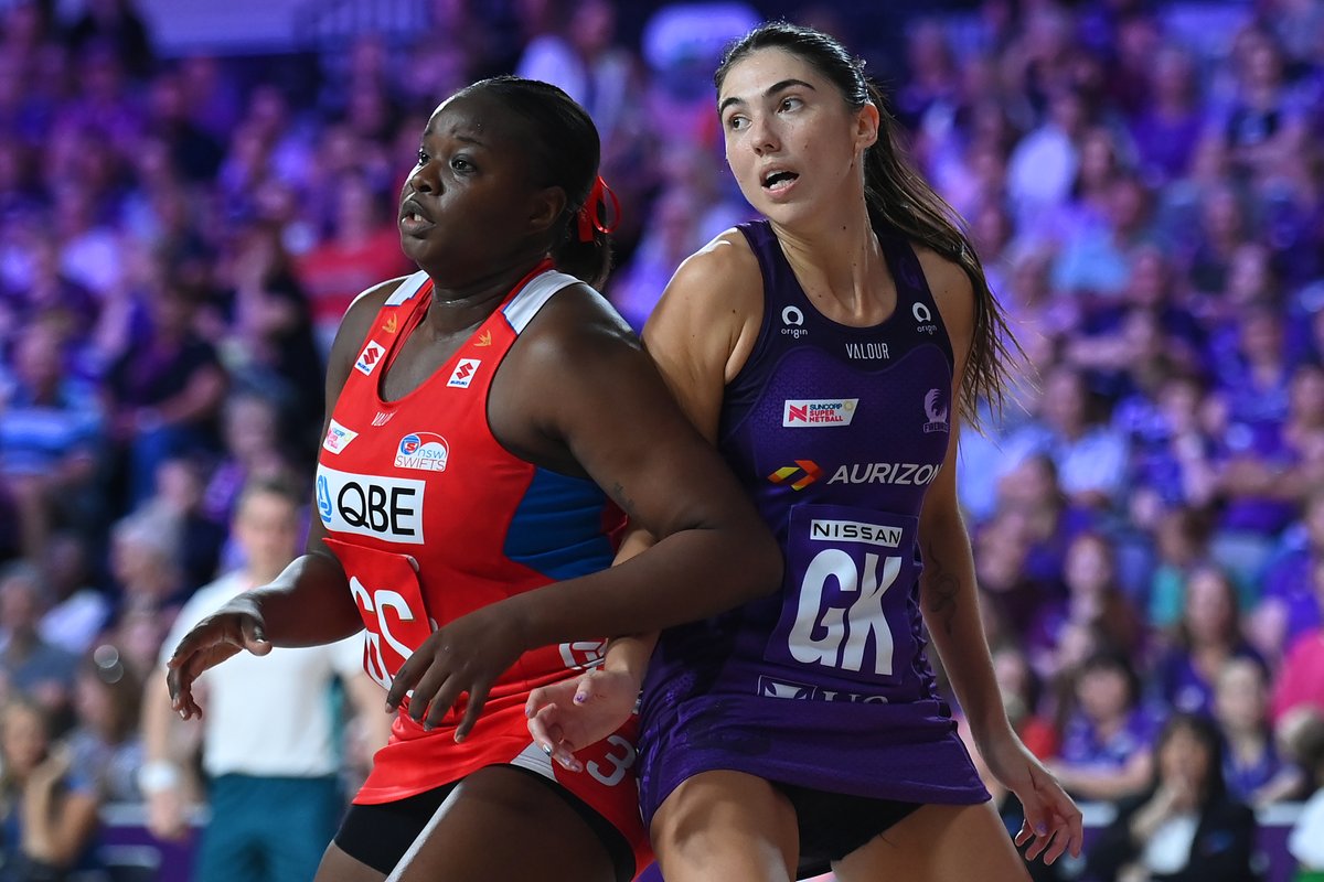 SuperNetball tweet picture