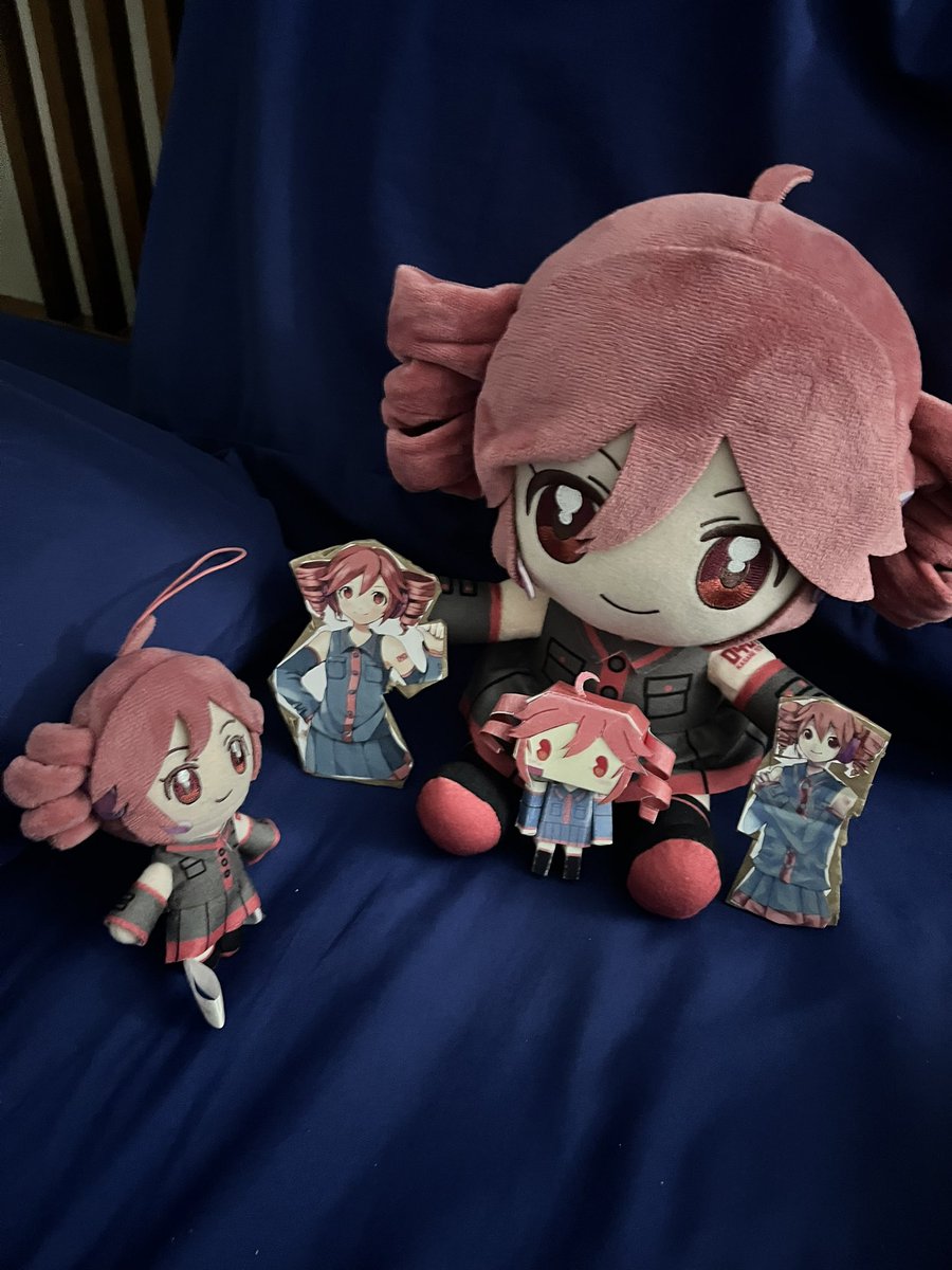 HER HEAD WAS A PAIN IN THE ASS BUT PAPERCRAFT TETO IS DONE!!!