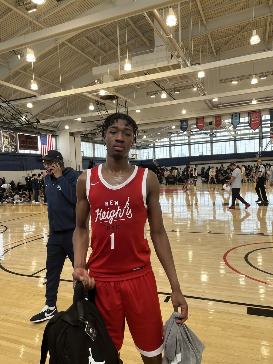 Some @madehoops NY Clash Saturday Standouts: 24 Wing Kani Topuz 24 Wing Matt Shelton 24/25 Guard Daye Kaba 📸 24/25 Guard Ashton Reynolds 25 Guard DJ Brown 📸 25 Guard Isaiah Thomas 25 Guard Carter Wilson 25 Wing Parby Musongela 25 Big Liberty Fulsire 27 Forward Milos Vasic