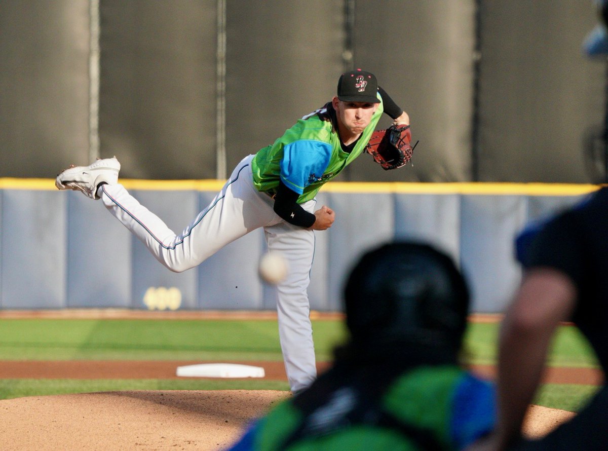 Blue Wahoos Have 4-Game Streak End, But Overflow Crowd Treated To Special Moments milb.com/pensacola/news…