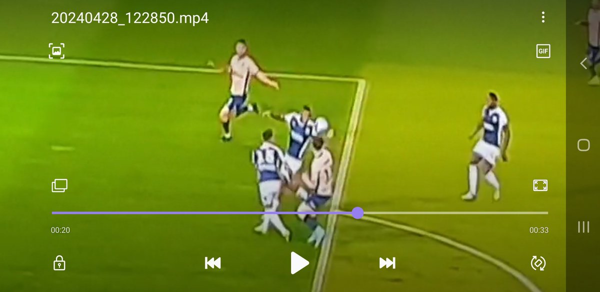 kinchiexx's tweet photo. @djmcbreen did you actually get to see VAR draw the line up to the ball, looks inside to me. Would be great to see or doesn't matter because its the Jets. https://t.co/pZlzJWJxxm