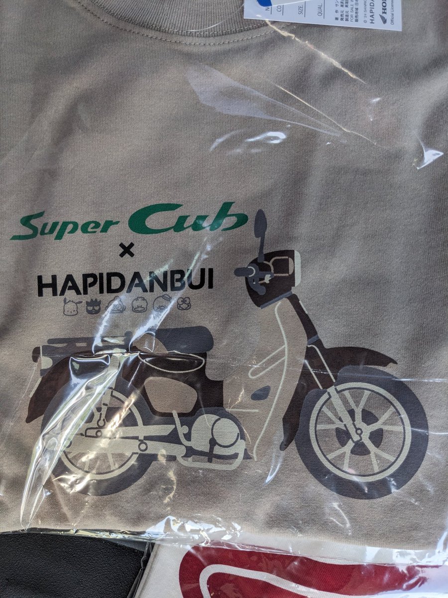 スーパーカブの洋服の青山 コラボTシャツ しかも 新型『JA59