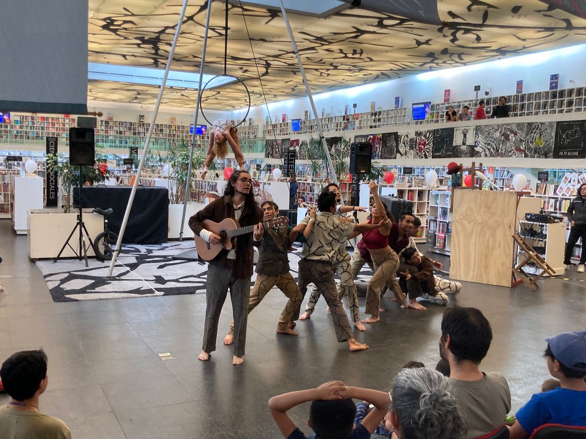 FCEMexico's tweet image. @IsidroRayones @paseoxloslibros @abrahambalcazar
@JCuentopia @CentroFuturama
@FCEBellaEpoca 
#LibreríaEusebioRuvalcaba 
@cc_elenagarro
#LibreríaOctavioPaz @LibreriasEducal
#LibreríaElenaPoniatowska
#DíaDeLaNiñez
#LeerTransforma