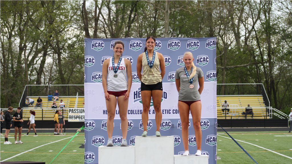 🚨🏃‍♀️🚨🏃‍♀️🚨🏃‍♀️ Congratulations to Lisa-Maria Markau for being crowned the 400 meter dash champion at today's HCAC Outdoor Championships. She won the title with a time of 59.16 seconds. @DefiCollegeXCTF #JacketNation