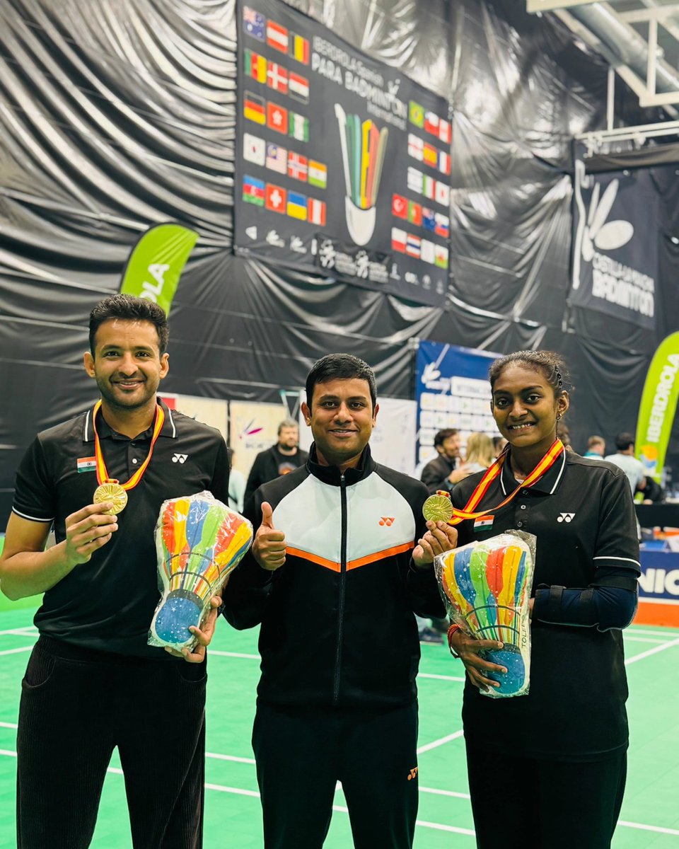 Spanish Parabadminton International LEVEL - 1 Tournament - Toledo , Spain.

🥇GOLD MEDAL in women's singles 
🥇GOLD MEDAL in mixed doubles event along with my partner - @nitesh_kmar
A good finish here at Toledo bagging 2 gold medals for my country 🇮🇳  
#parabadminton #teamindia