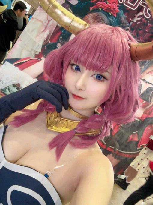 Twitterのコスプレ画像2