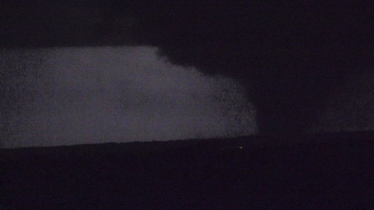 Filmed this tornado SW of Ardmore, Ok @NWSNorman
