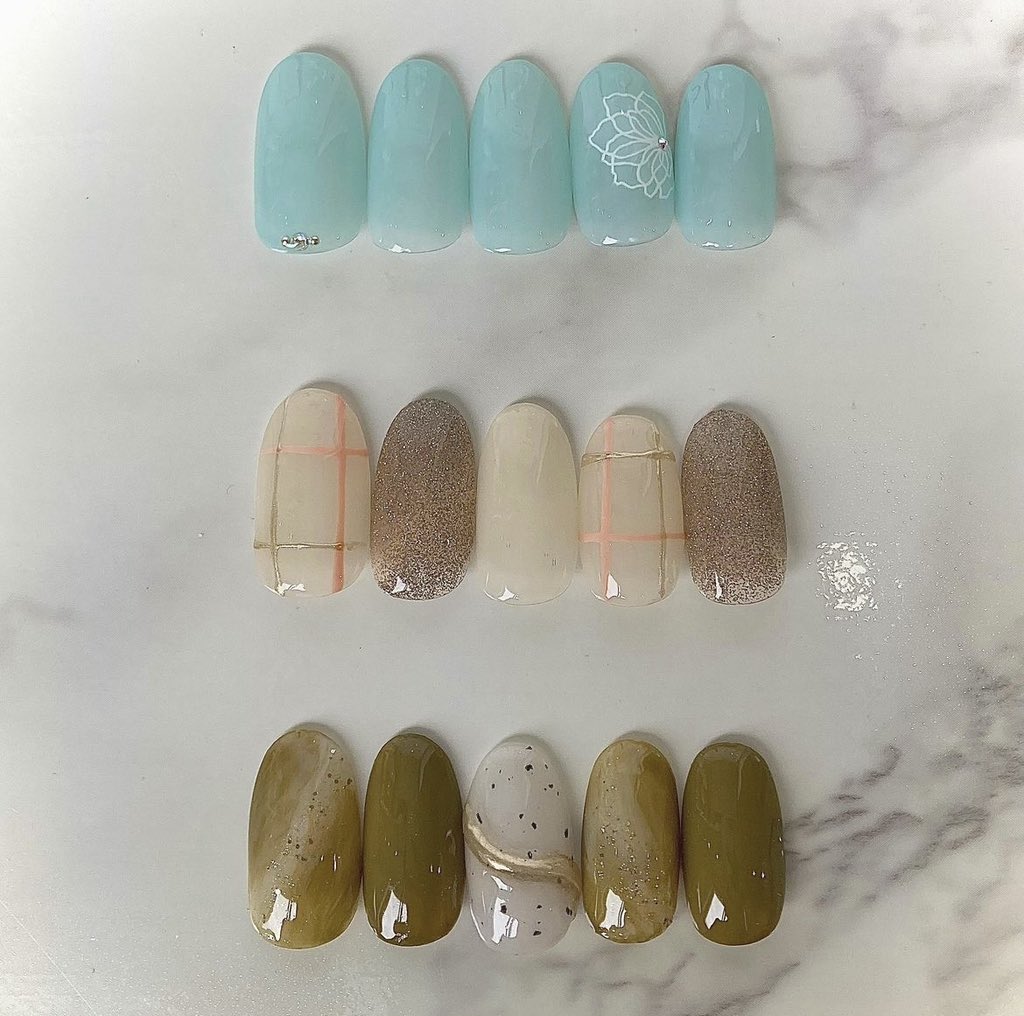 5月定額ネイル

上から¥5000、¥5500、¥6000
色変更可能🙆‍♀️

 #ネイル  #cloucher #水戸ネイルサロン #nail   #水戸 #水戸駅 #茨城  #ネイルデザイン   #ジェルネイル  #ネイリスト  #ミラーネイル
#ネイルデザイン #水戸駅前 #定額ネイル #春ネイル #桜ネイル #駅近サロン