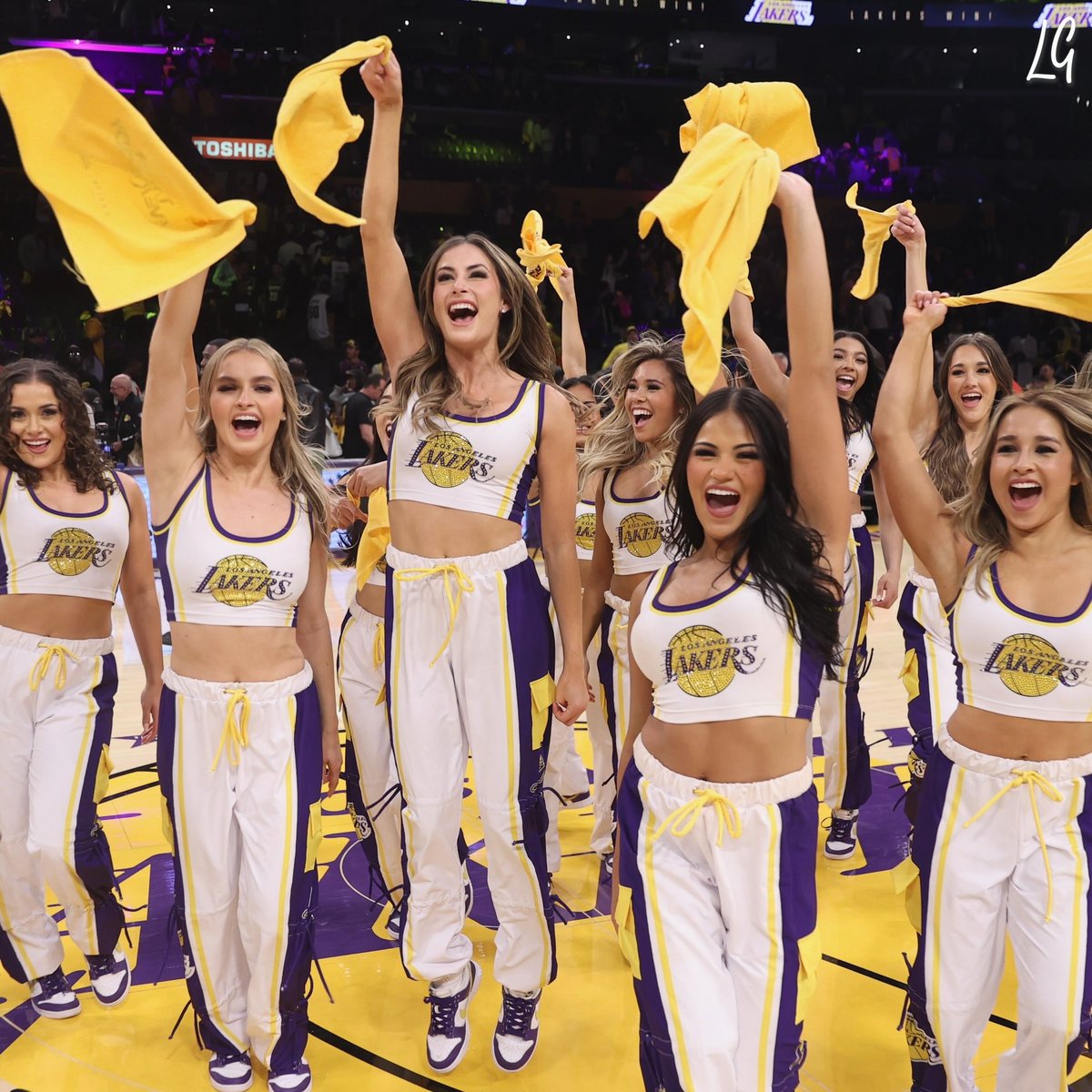 Laker Girls tweet media