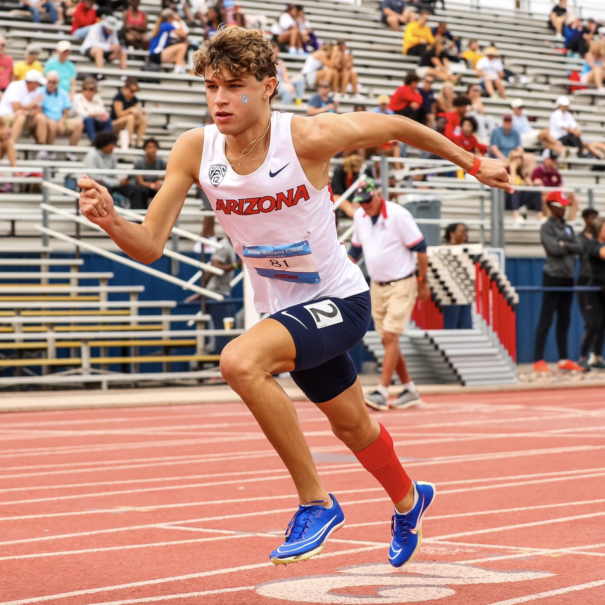 𝟒𝟎𝟎𝐌 𝐇𝐔𝐑𝐃𝐋𝐄𝐒 𝐅𝐈𝐍𝐀𝐋 Yan Vazquez places sixth in the men’s 400m hurdles with a time of 51.31! #BearDown | #BeLezoLike