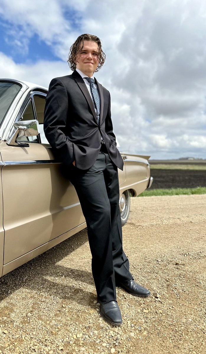 Knitmo's tweet photo. Fair dues, her twin brother also went to prom. There were more shots on the gravel road. He took our 62 Mercury Comet to the dance. https://t.co/T1dniCDaIL
