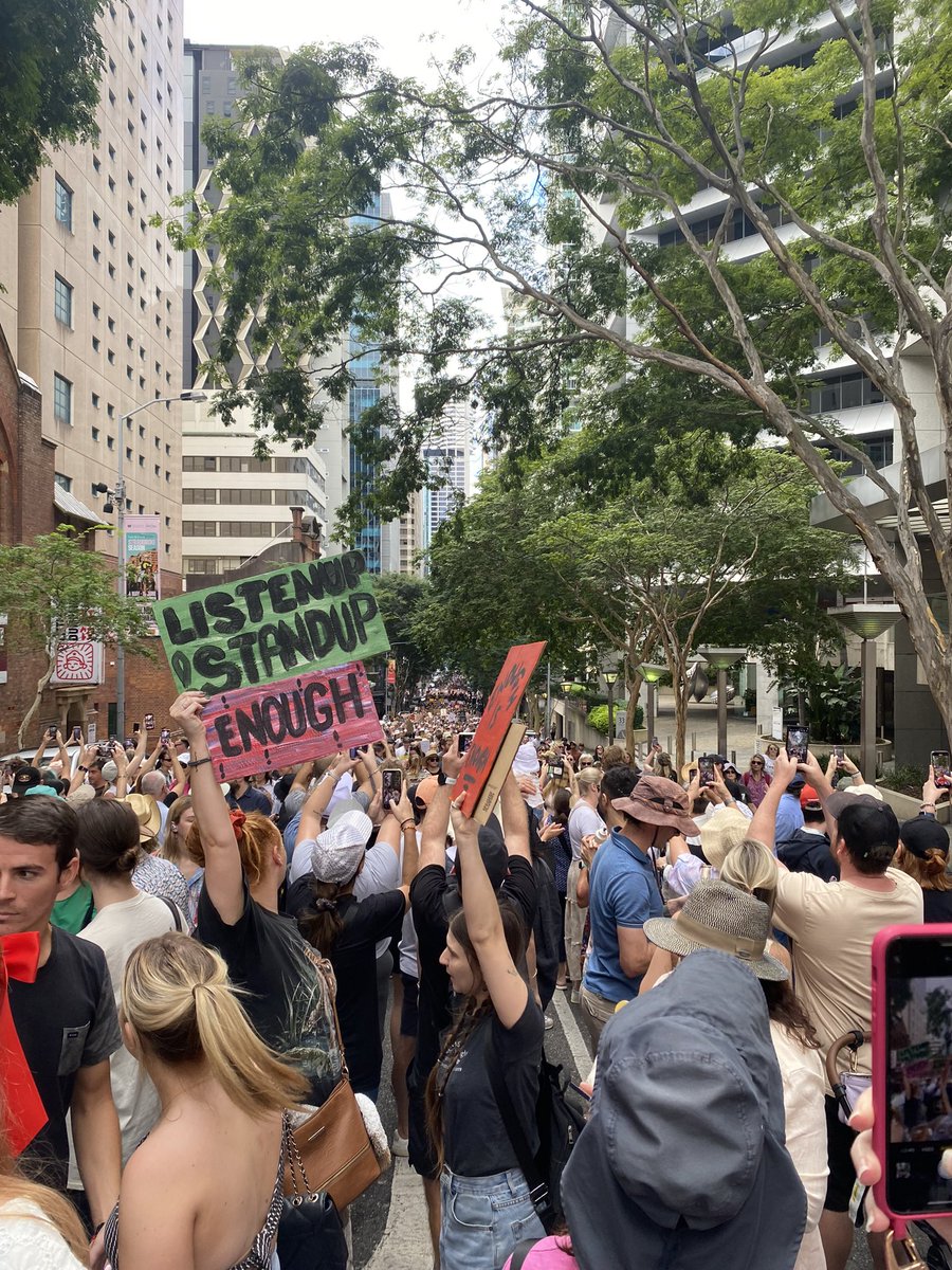 People as far as the eye can see. Enough is Enough. This is not a women’s issue, it is an EVERYONE issue. #brisbane #NOMORE