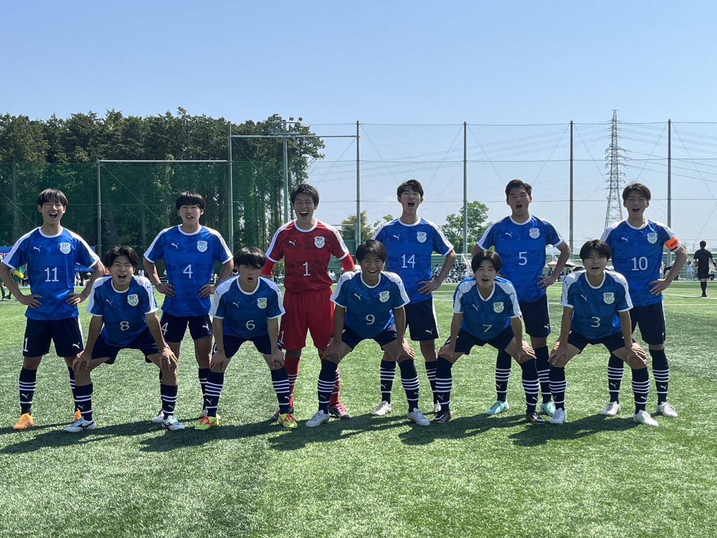 磐田東高校サッカー部ユニフォーム 磐田東高校サッカー部ユニフォーム - メルカリ