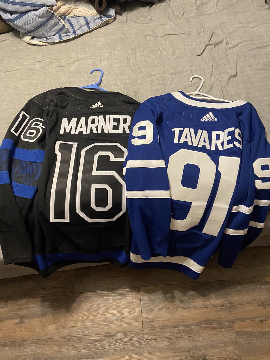 Justin Fox tweet media