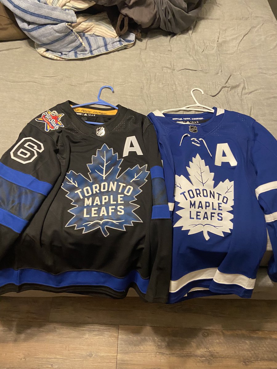 Justin Fox tweet media