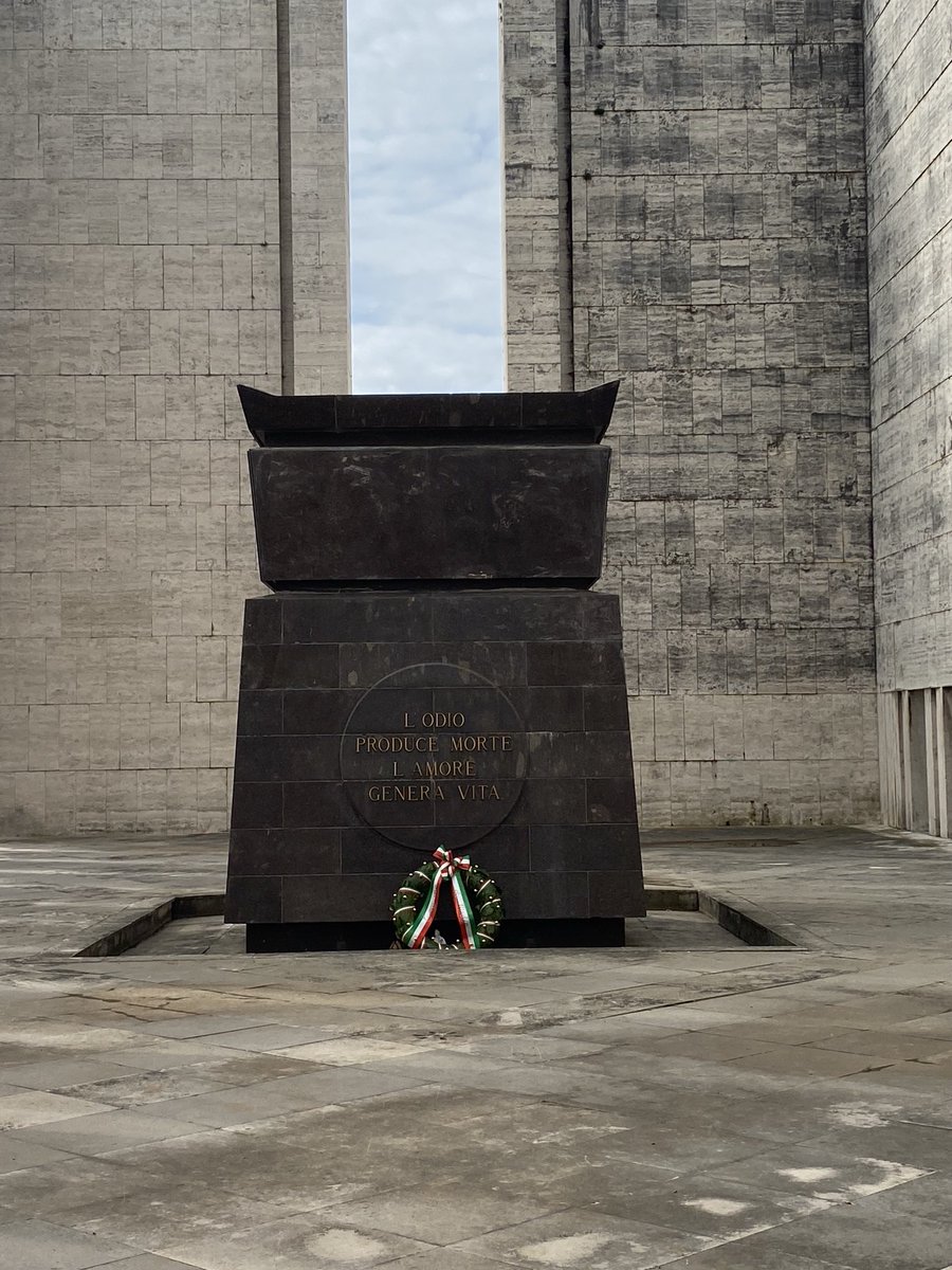 VersoSantiago's tweet photo. Cammino celeste…Day 3: un territorio ricco di storia #camminoceleste https://t.co/0CHCckzqtU