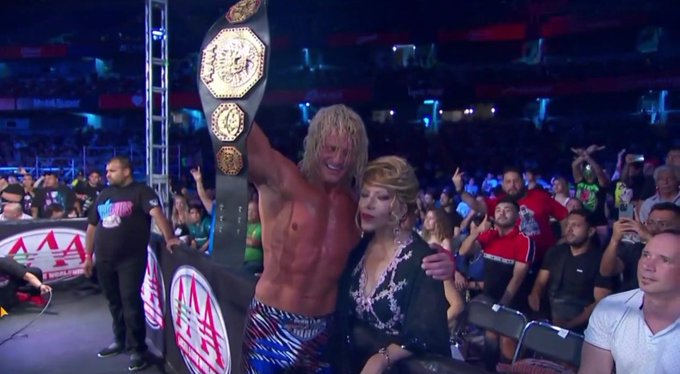 Nic Nemeth is the new AAA Wrestling Mega Champion!

#TriplemaniaXXXII