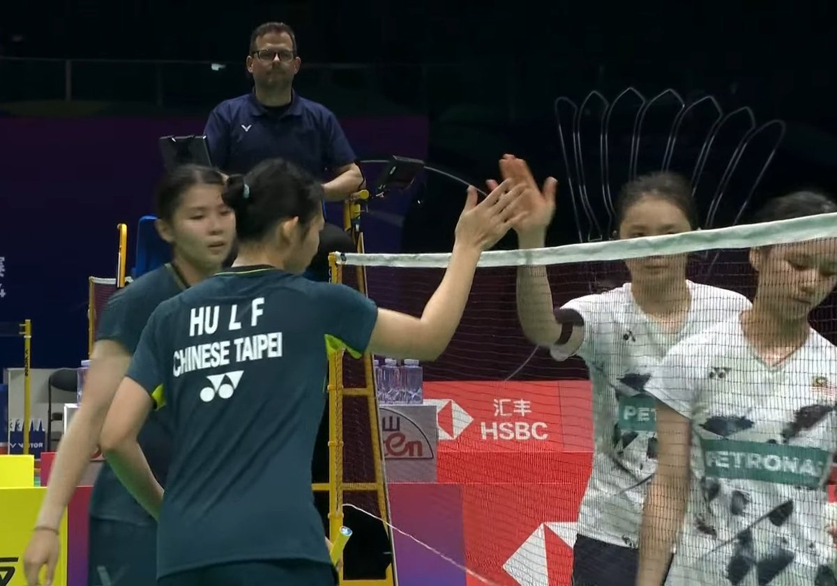 🇲🇾 1-3 🇹🇼

Ho Lo Ee/Tan Zhing Yi 🇲🇾 lost to Hu Ling Fang/Teng Chun Hsun 🇹🇼

17-21
11-21

Therefore, Chinese Taipei has won against Malaysia for group B. 

#TUC2024 #IberCup2024