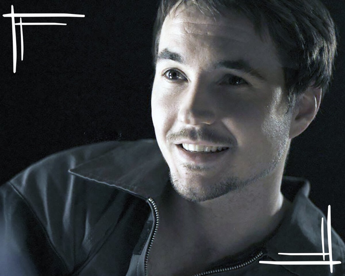 PIC OF THE DAY Danny sure did know how to use his charms to get what he wanted but they couldn’t save him in the end Martin played this character so perfectly in The Disappearance of Alice Creed 🥰 ~ Promo Still, 2009 📸 : Cinematic (Original) #MartinCompston @martin_compston