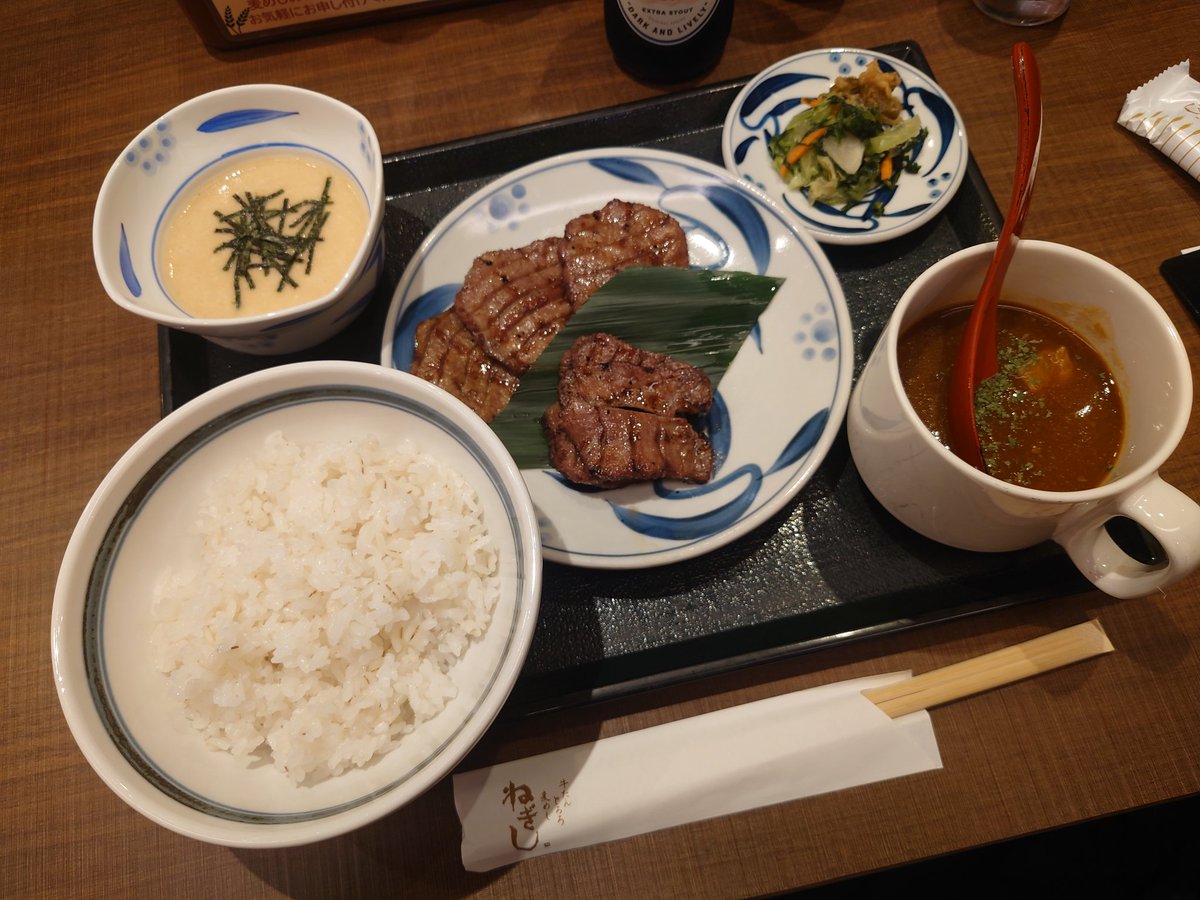 IKEDAENGREY's tweet photo. 宇都宮に行ったんだけどなぁ https://t.co/NpYyNlSmWO
