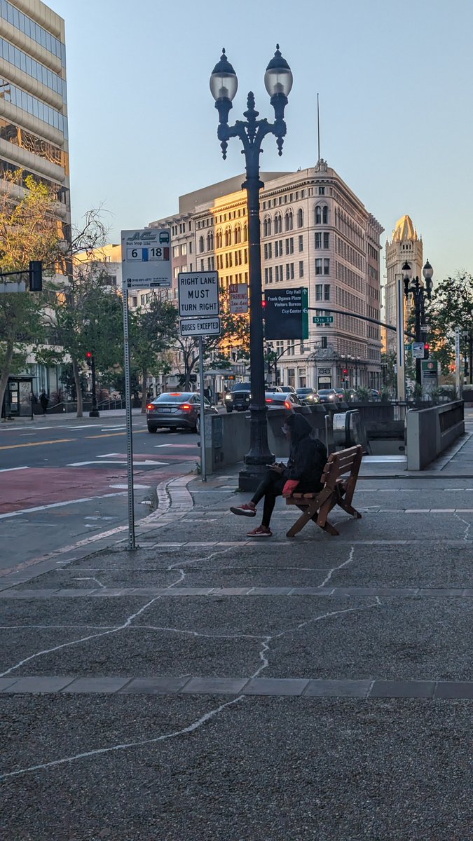 @MingweiSamuel @IDoTheThinking The bench installed on Broadway gets regular use!