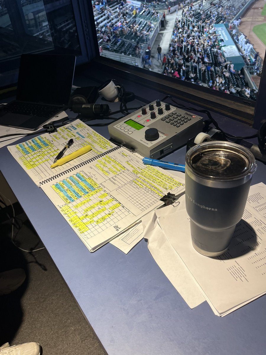 I had the opportunity to go up in the booth and watch baseball broadcasting legend Mike Capps call the game for the Wichita Wind Surge against the Missions tonight. Great to meet him in person, pick his brain and ask questions. Look forward to hopefully broadcasting ⚾️ one day.