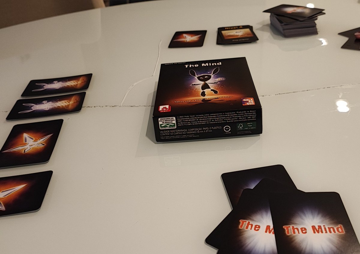 Depois de salvar o mundo, ler mentes!

#themind #boardgame