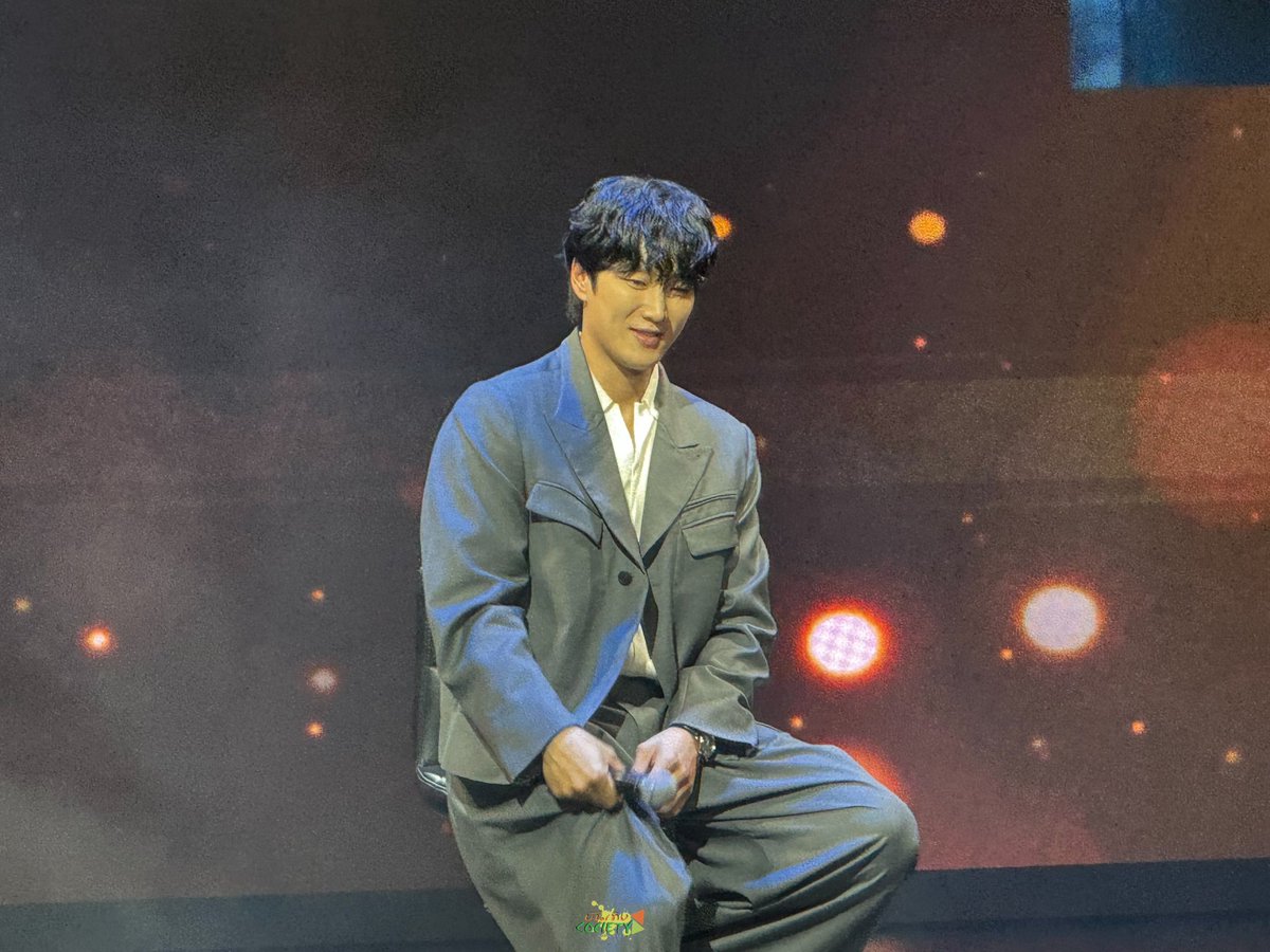 bunterngsociety's tweet image. ✨ คุณตำรวจที่จริงใจ 💕💕
 'อันโบฮยอน' ลัดฟ้ามาพิสูจน์ความวัสดุแฟนหนุ่มให้แฟนชาวไทยถึงที่ในงาน '2024 Ahn Bo-Hyun The 1st Asia tour Fanmeeting in Bangkok'
#CMLIVE #CMO #AhnBoHyun #AhnBoHyunFanMeetinginBangkok #AhnBoHyunFanMeetingAsiaTour