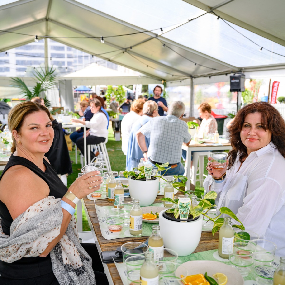 The Perth Garden Festival returns to Langley Park on 9 - 12 May 🌳🌱 Bringing four days of spectacular landscape show gardens, WA's largest plant market, and incredible outdoor living products all down at Langley Park 🌱🍃🌾 Tickets at: brnw.ch/21wJfET